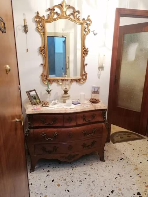 ナポリLa Casa Di Mio Padreアパートメント エクステリア 写真